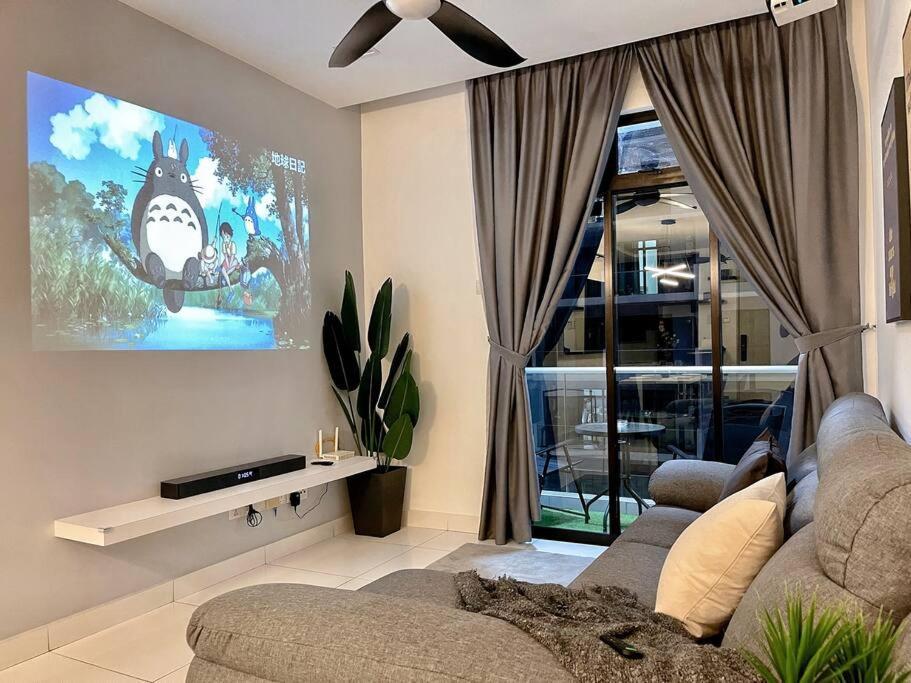 Hck10 Platino Projector /3min Walk Paradigm/sutera Jb * Johor Bahru